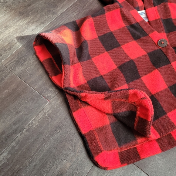 Old Navy Checkered Poncho - Picture 5 of 5